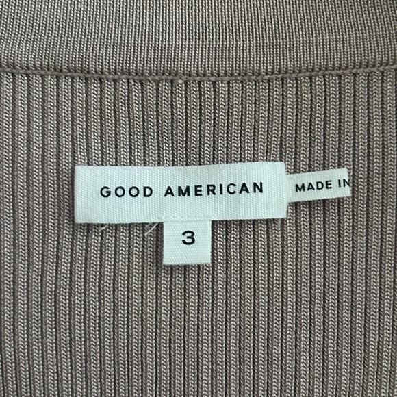 Good American Beige Tan Ribbed Deep V Polo Shirt Size 3 Large - Picture 4 of 8